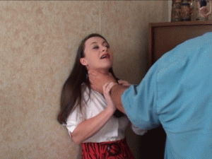 www.ivanboulder.com - Serene: Snooping Girlfriend Gets in Over Her Head thumbnail